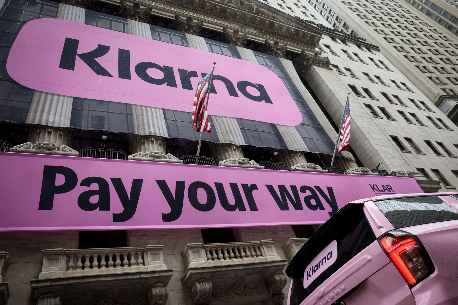 Americans are buying now, paying later, poll finds