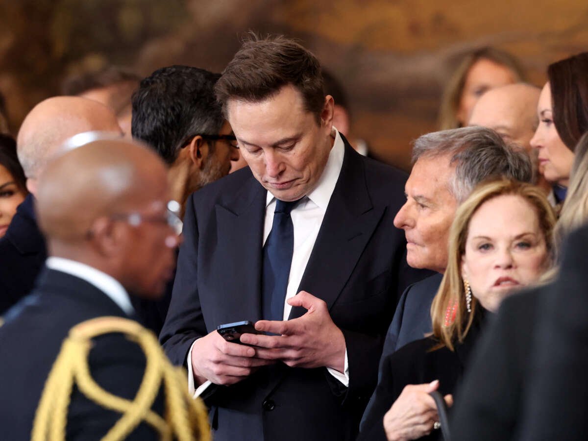 Elon Musk Celebrated Imminent Trillionaire Status by Stoking Pogroms in Belfast