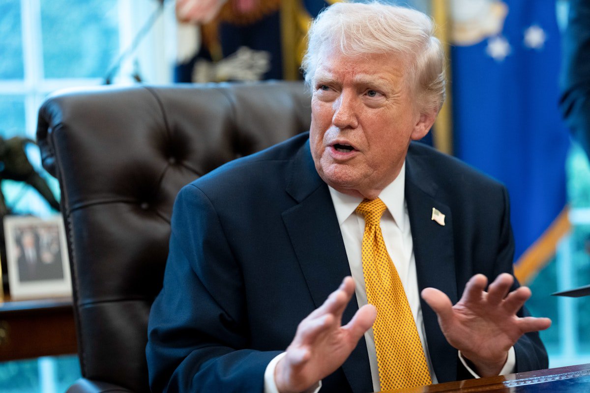 Trump Allies Panic as Iran War Spirals Out of Control