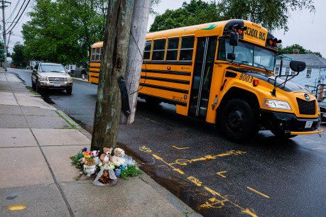 Senators Push Federal Regulator to Prove School Bus Safety Data Is Accurate