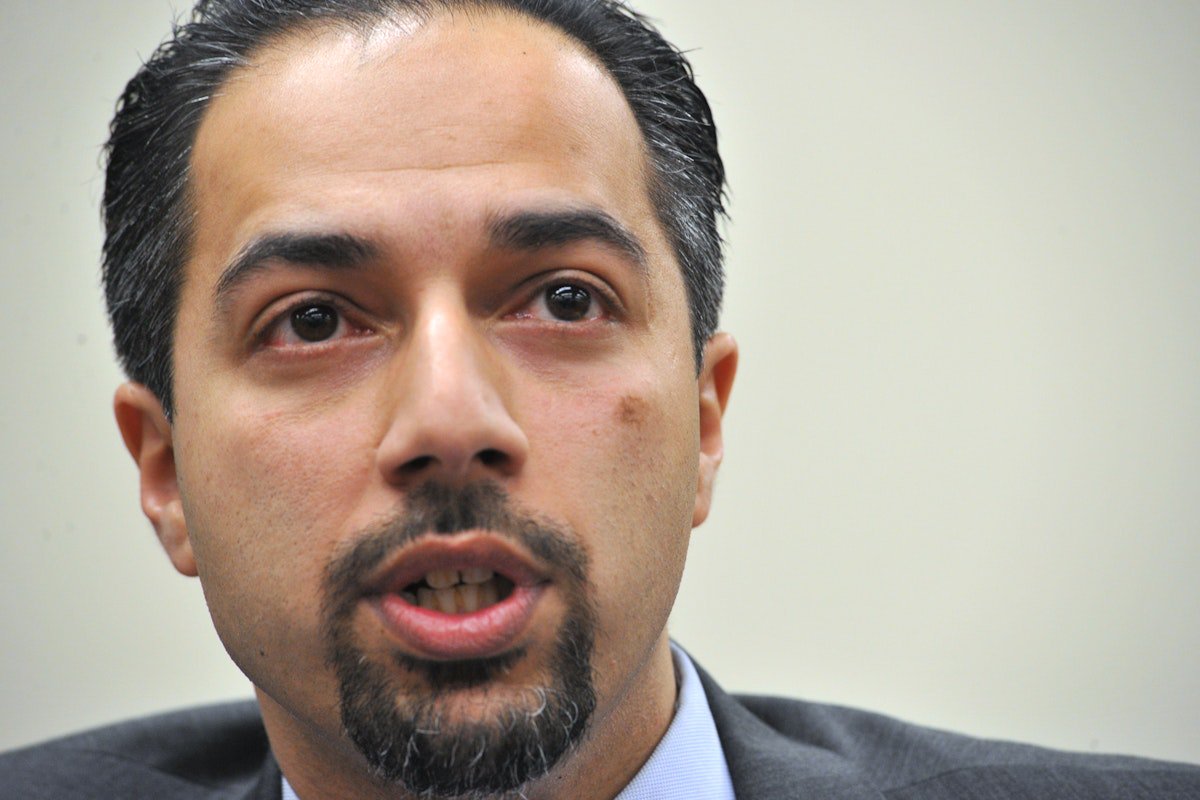 Trump Team Investigates How to Deport Major Iran War Critic