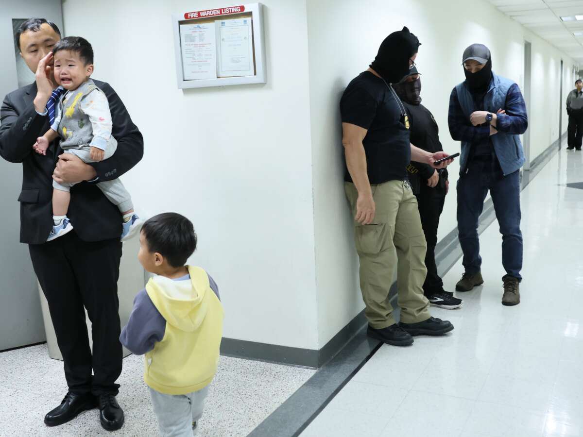 Thousands of Migrant Kids Are Set to Lose to Legal Representation