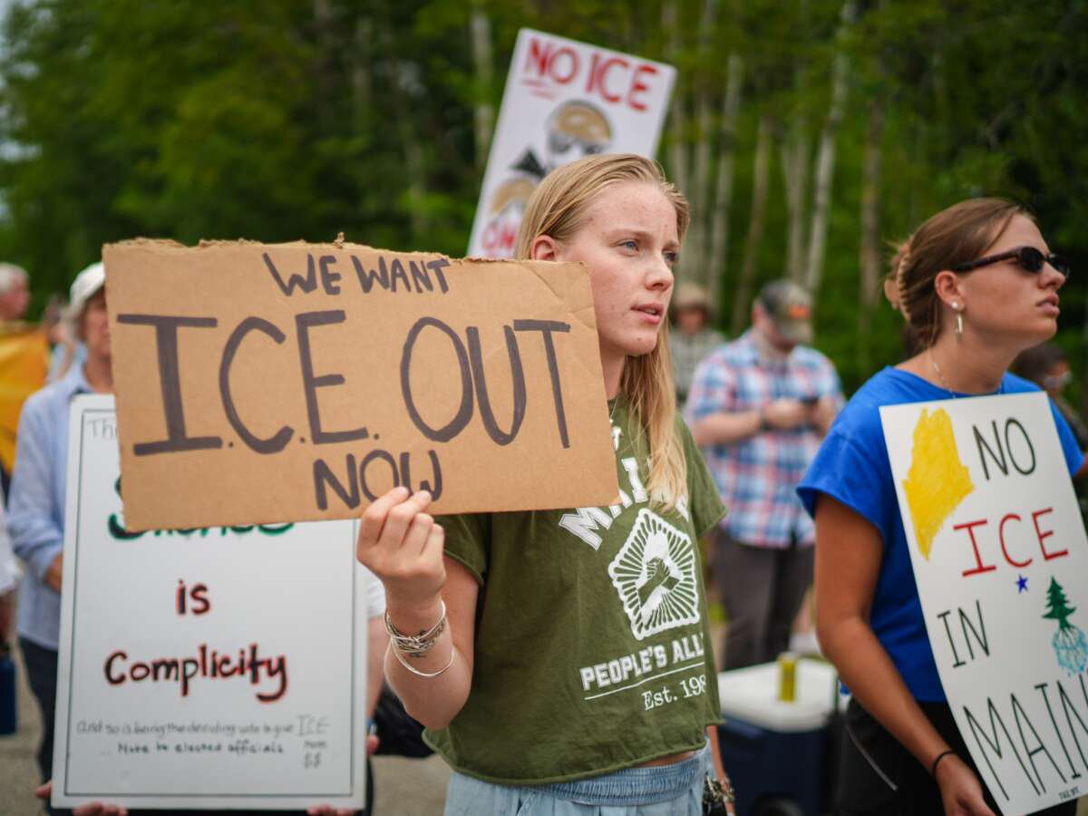 ICE Temporarily Pauses Traffic Stops After Fatal Shootings in Texas, Maine