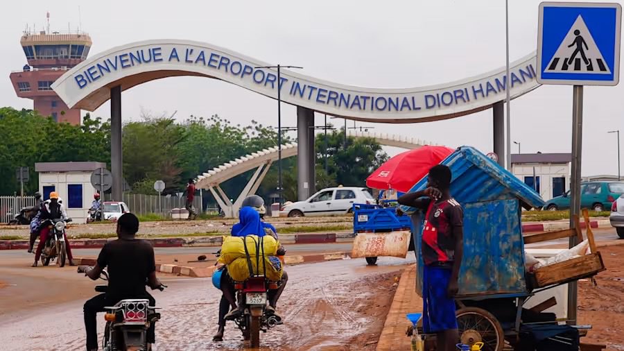 13 killed in terror attack on airport, Niger’s defense ministry alleges participation of France-backed mercenaries