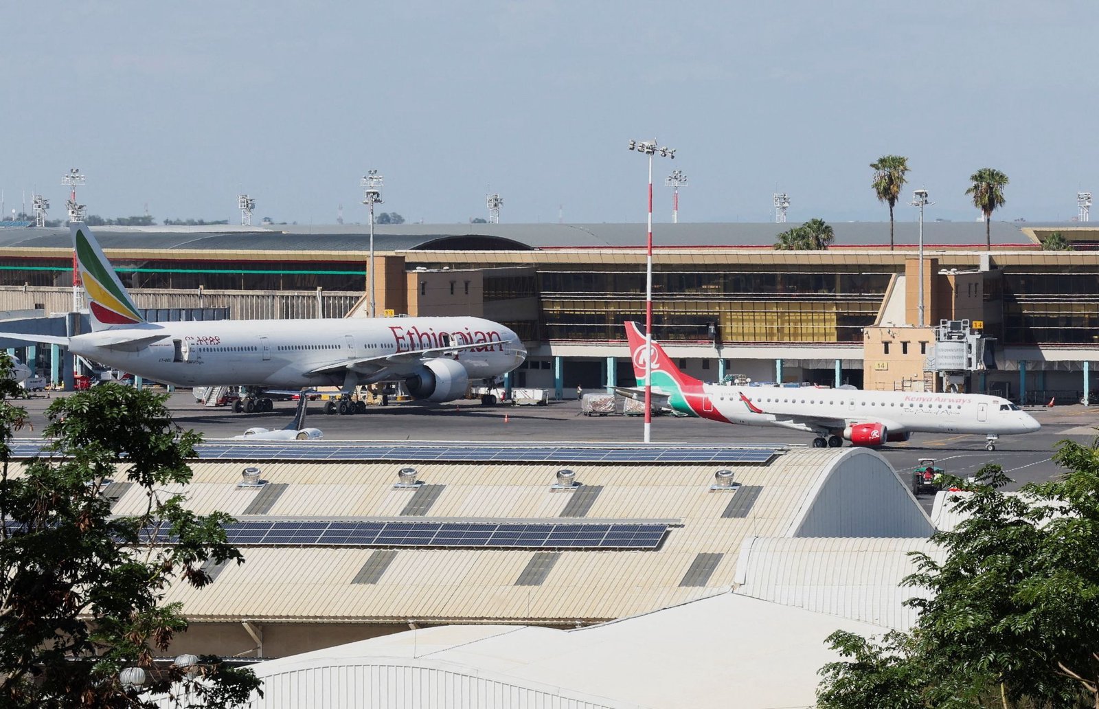 Kenya signs deal with Chinese firm for airport upgrade
