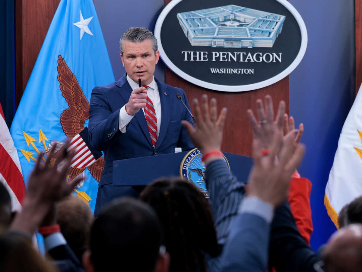Pentagon Announces Policy Designating Its Press Office as a “Classified Area”