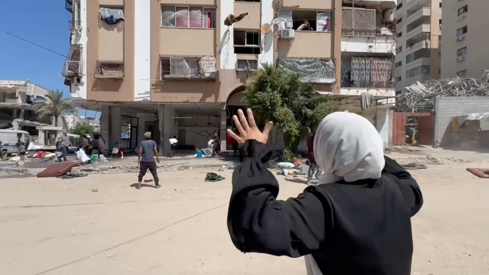 Panic as Israel Warns High Rises in Gaza City Will Be Struck With Minutes to Get Out