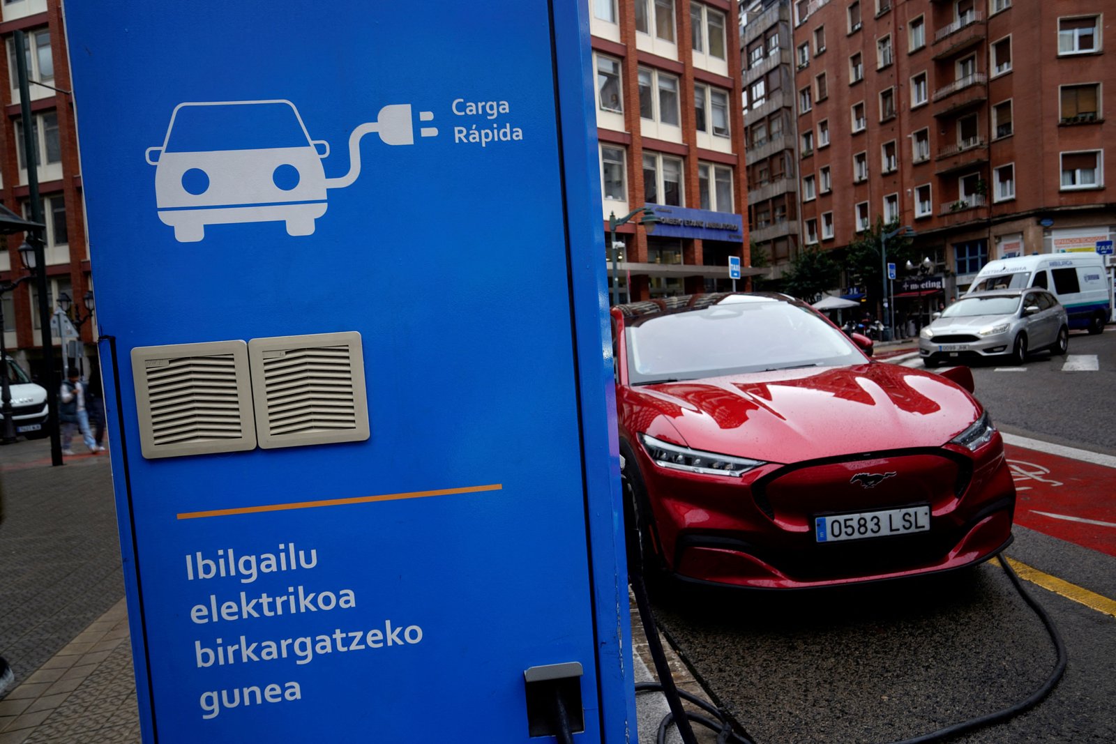 Fossil fuel demand may not rebound, say analysts