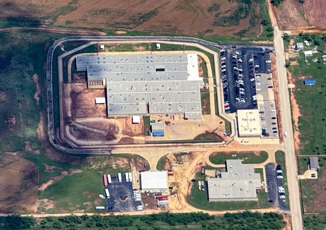 US Military Helping Trump to Build Massive Network of ‘Concentration Camps,’ Navy Contract Reveals