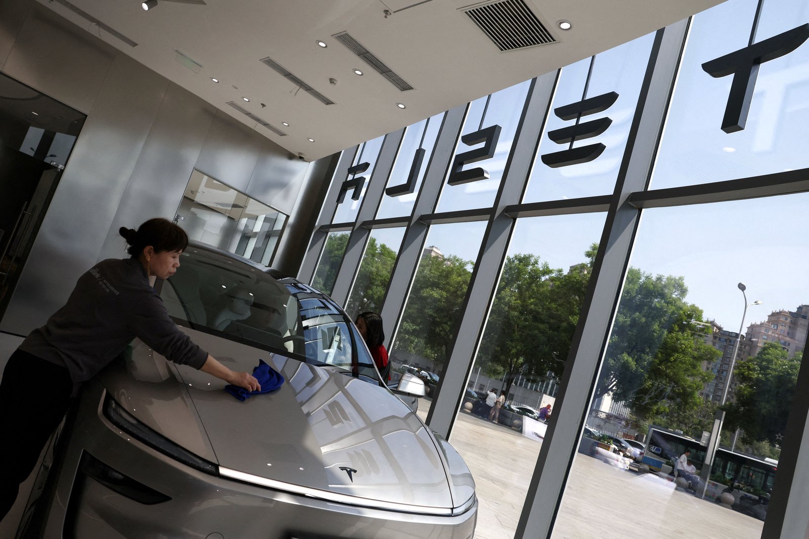 Tesla’s Europe sales rebound