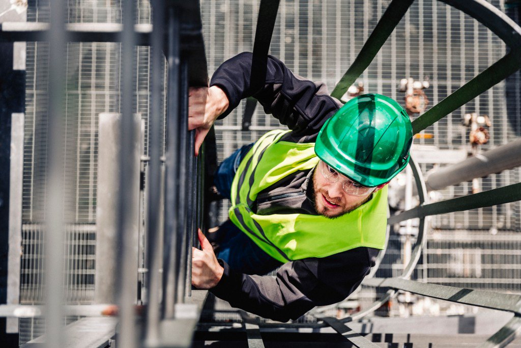 After Industry Request, OSHA Moves to Roll Back Ladder Safety Regulation