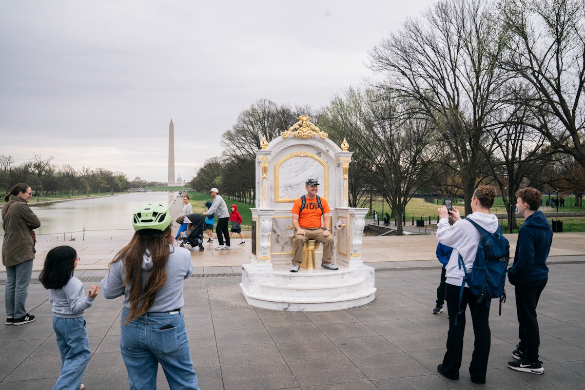 Golden Toilet Throne Mocking Trump Appears on National Mall