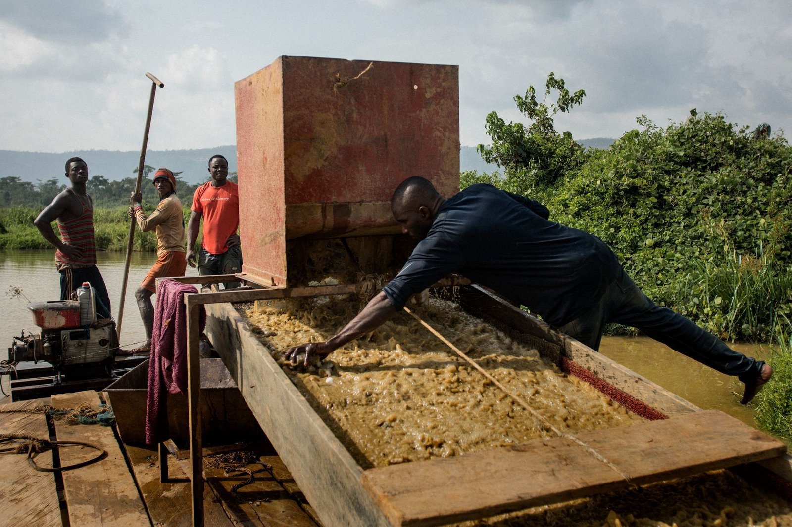 Ghana introduces new gold royalty system despite opposition