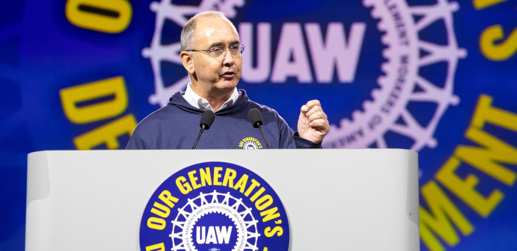 On Eve of Election, UAW's Shawn Fain Stands Up to Government Monitor