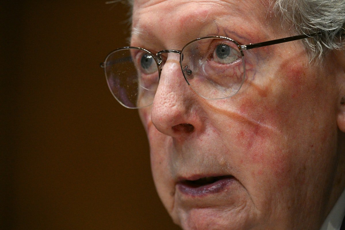 Trump Demands Mitch McConnell Fire Aide Who Reminded Him of Schedule