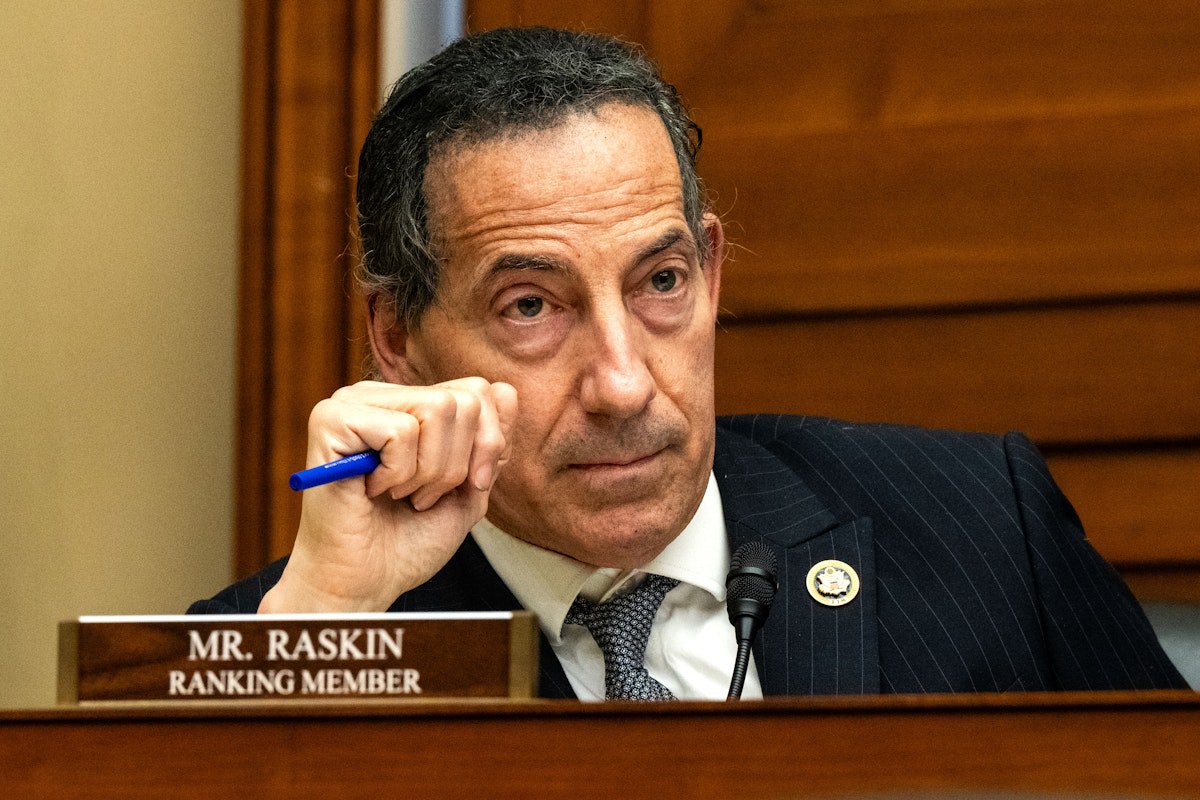 Democrats Move to Subpoena Top Officials Behind Trump Slush Fund