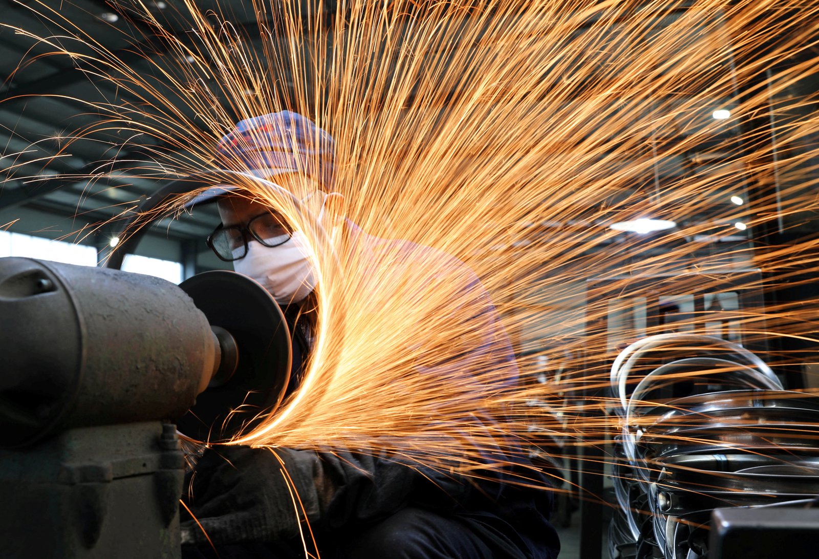 Chinese manufacturing activity expands for second month