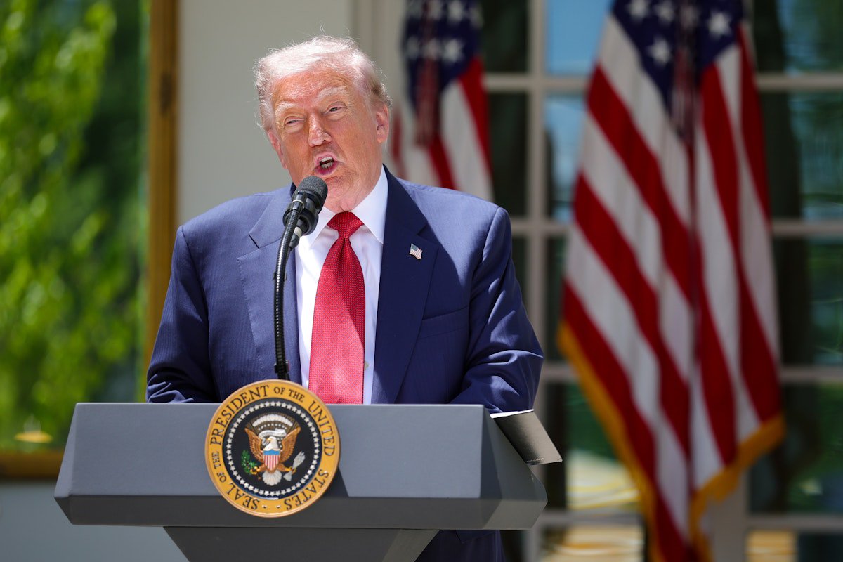 Trump Goes on Wild Posting Spree as Iran War Spirals Out of Control