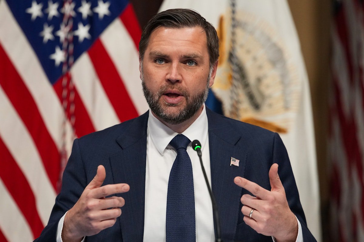 Trump Team Thinks JD Vance Is Conspiracy Theorist After Epstein Saga