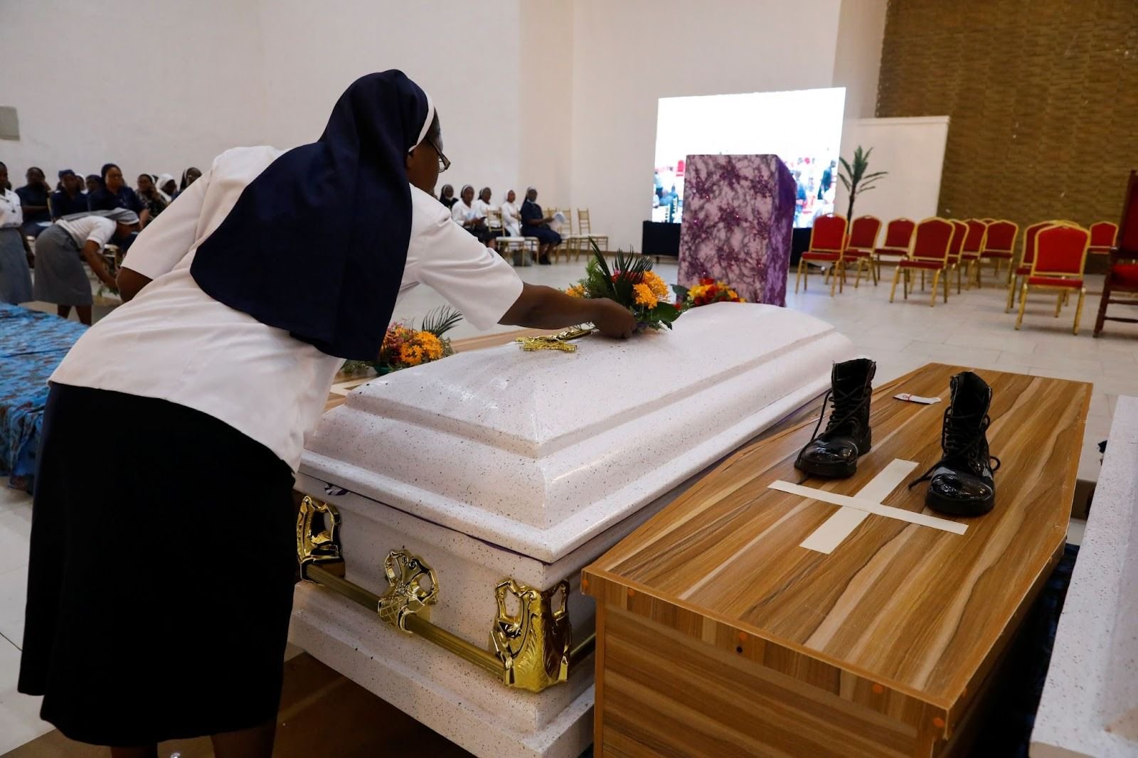 Nigerian leaders caught off-balance as Trump threatens over 'Christian killings'