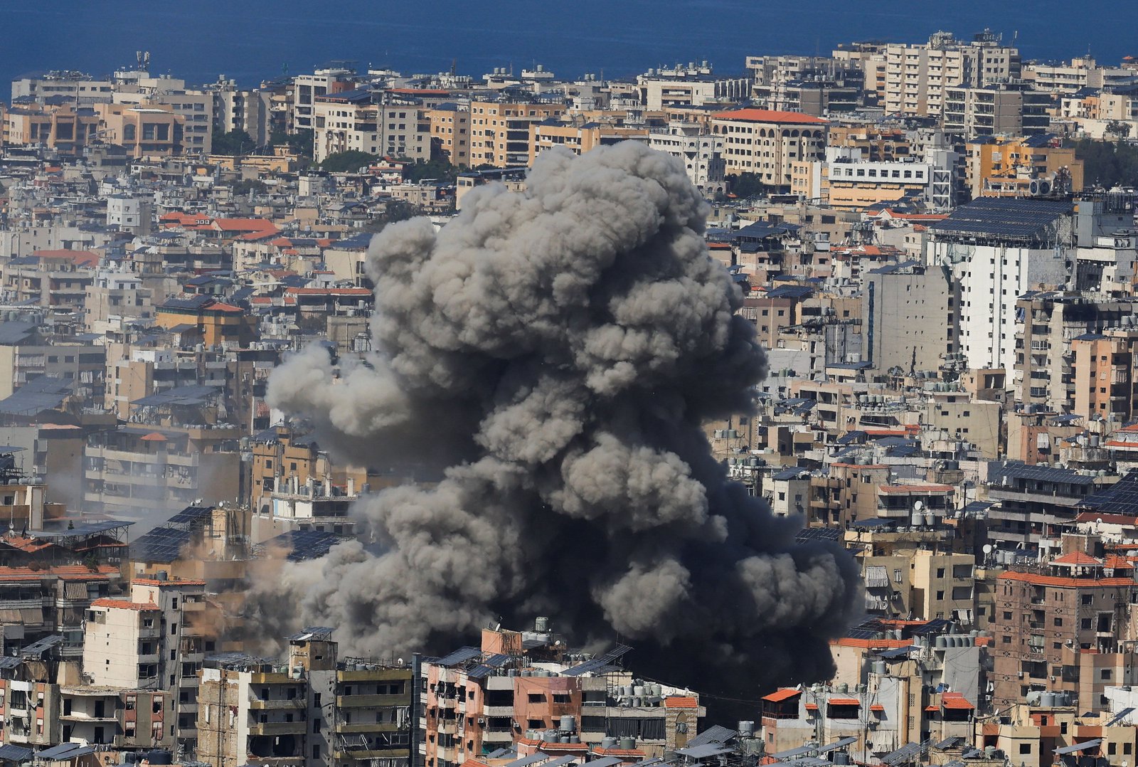 Aid groups warn of impending humanitarian disaster in Lebanon