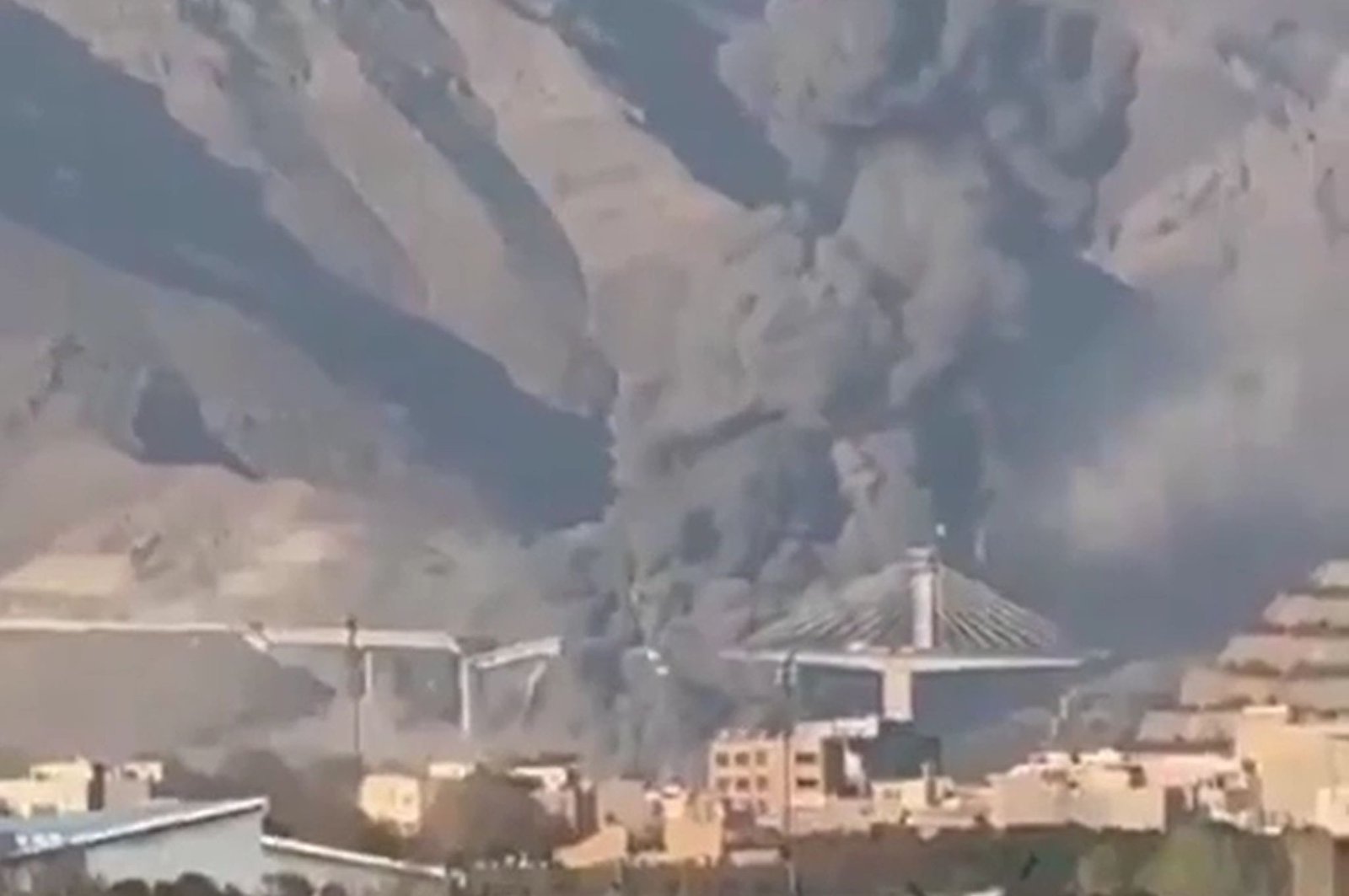 US destroys key Iran bridge as Trump threats fail to calm markets