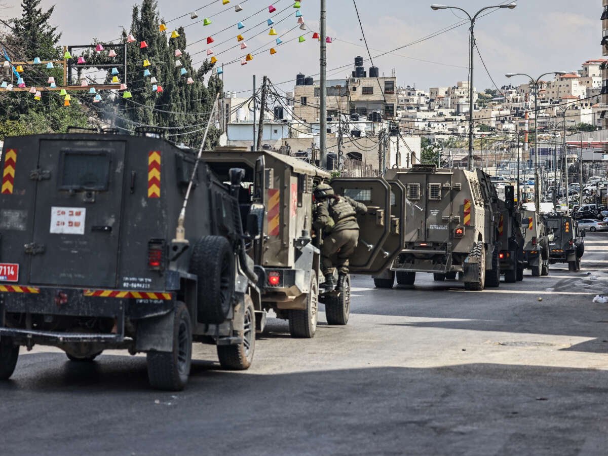 Israel Escalates Siege on Qalandia Refugee Camp, Pursuing Settlement Plans