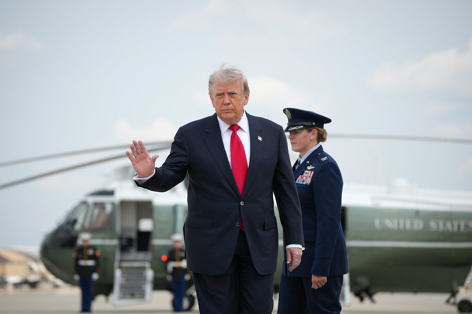 Fox News Grills Trump on Who Exactly He’s Talking to in Iran