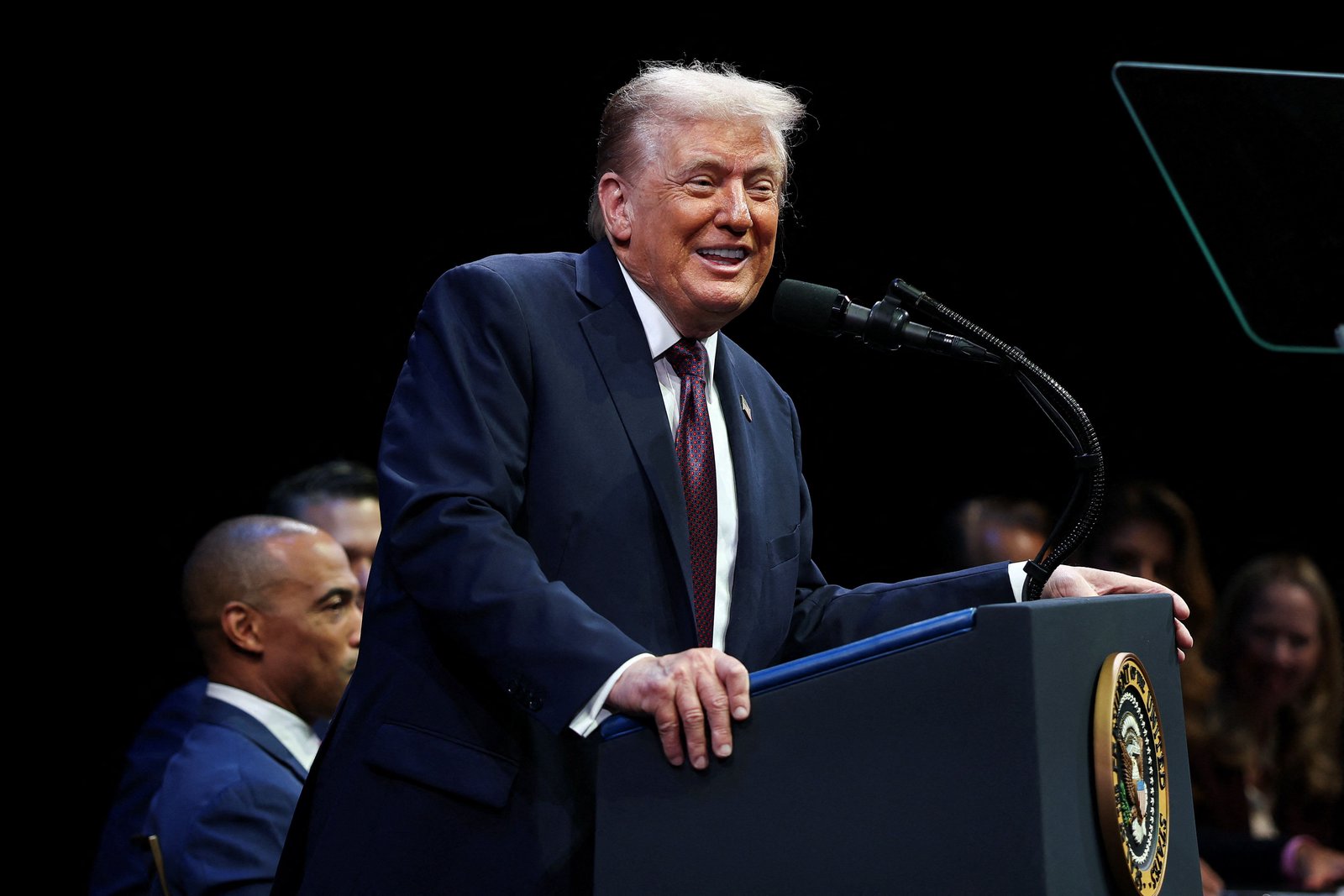 Biden had a vibe-cession. Trump is getting a vibe-spansion.