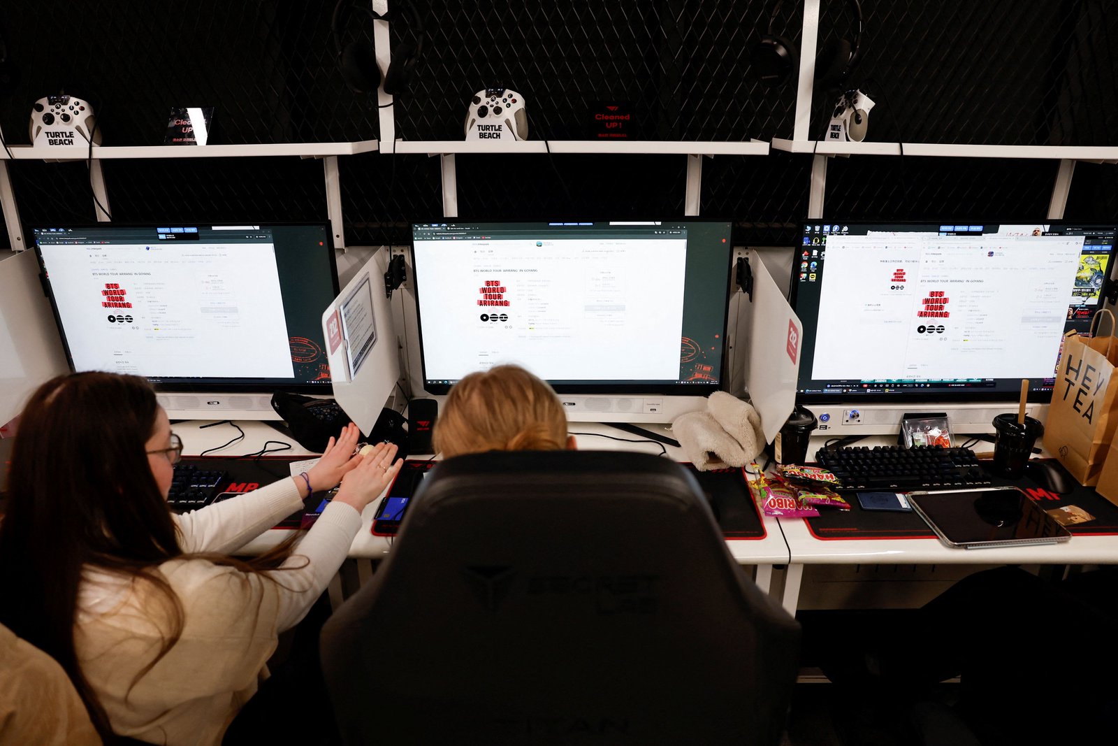 Tech companies bet on PC comeback