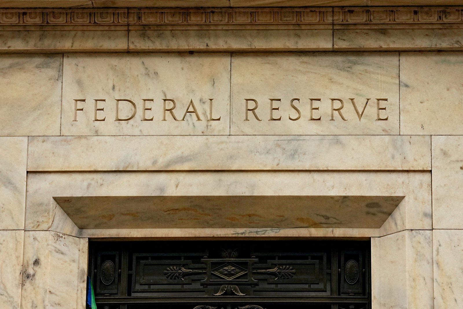 Wall Street awaits Fed’s interest rate decision