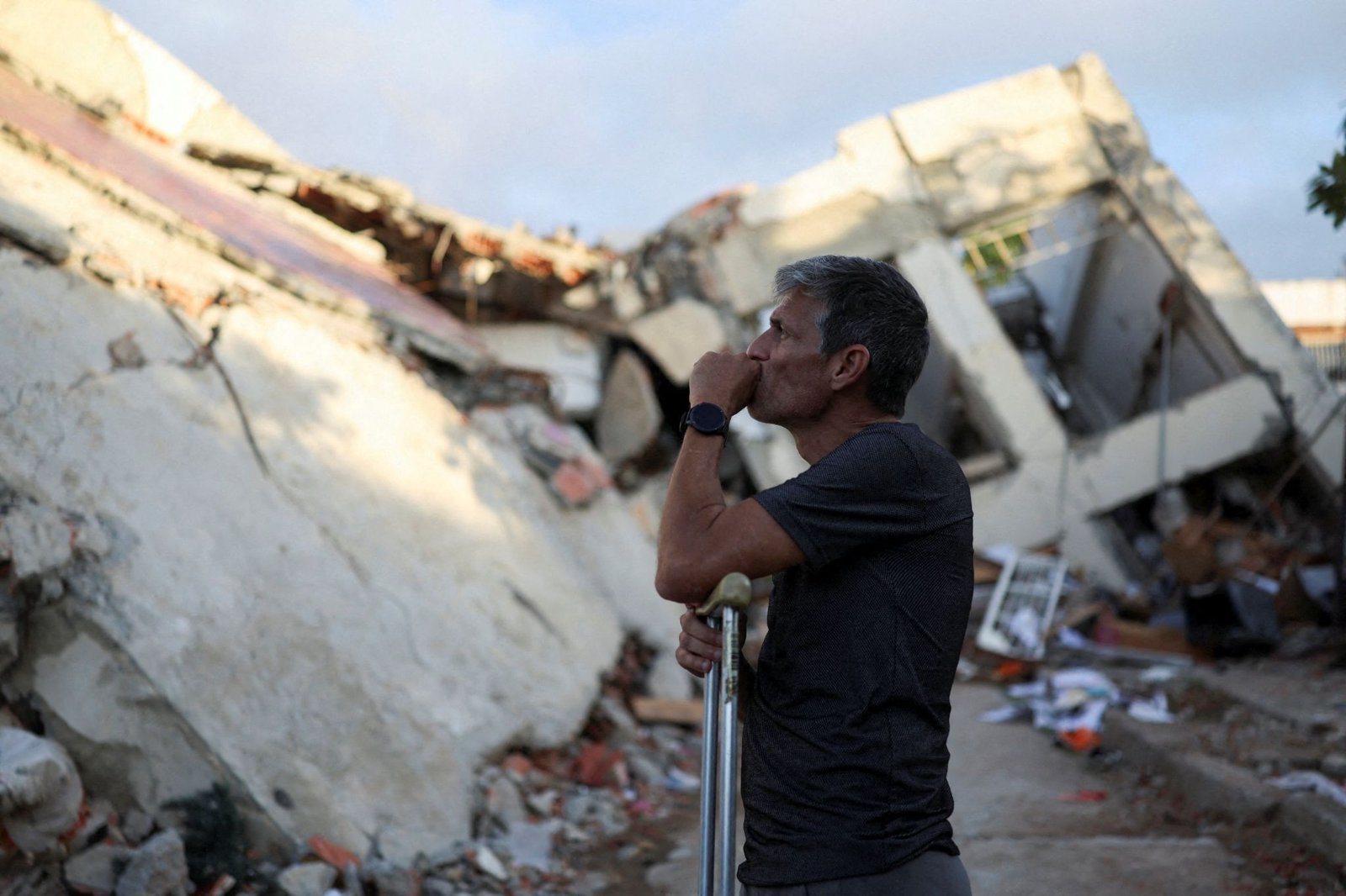 Venezuelan earthquakes death toll nears 5,000