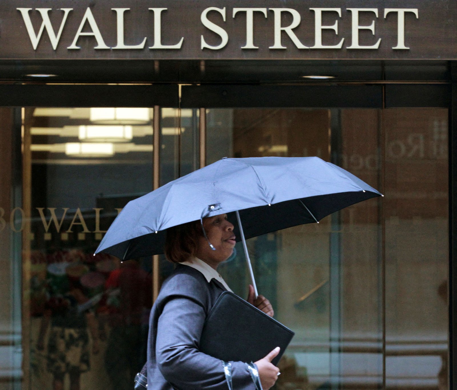 The investment banking AI push is a rising tide