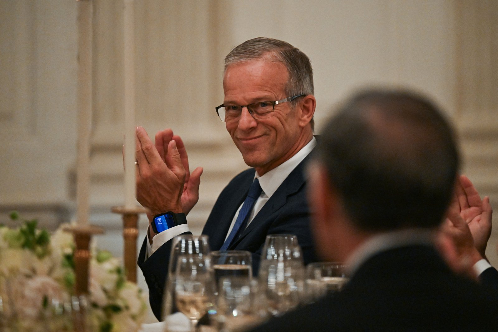 Trump hosts Republicans for ‘social’ lunch as shutdown drags on