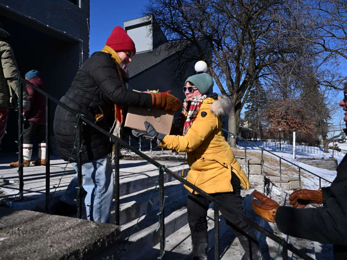 How a Mutual Aid Network Built Direct Support for Migrants Across Minnesota