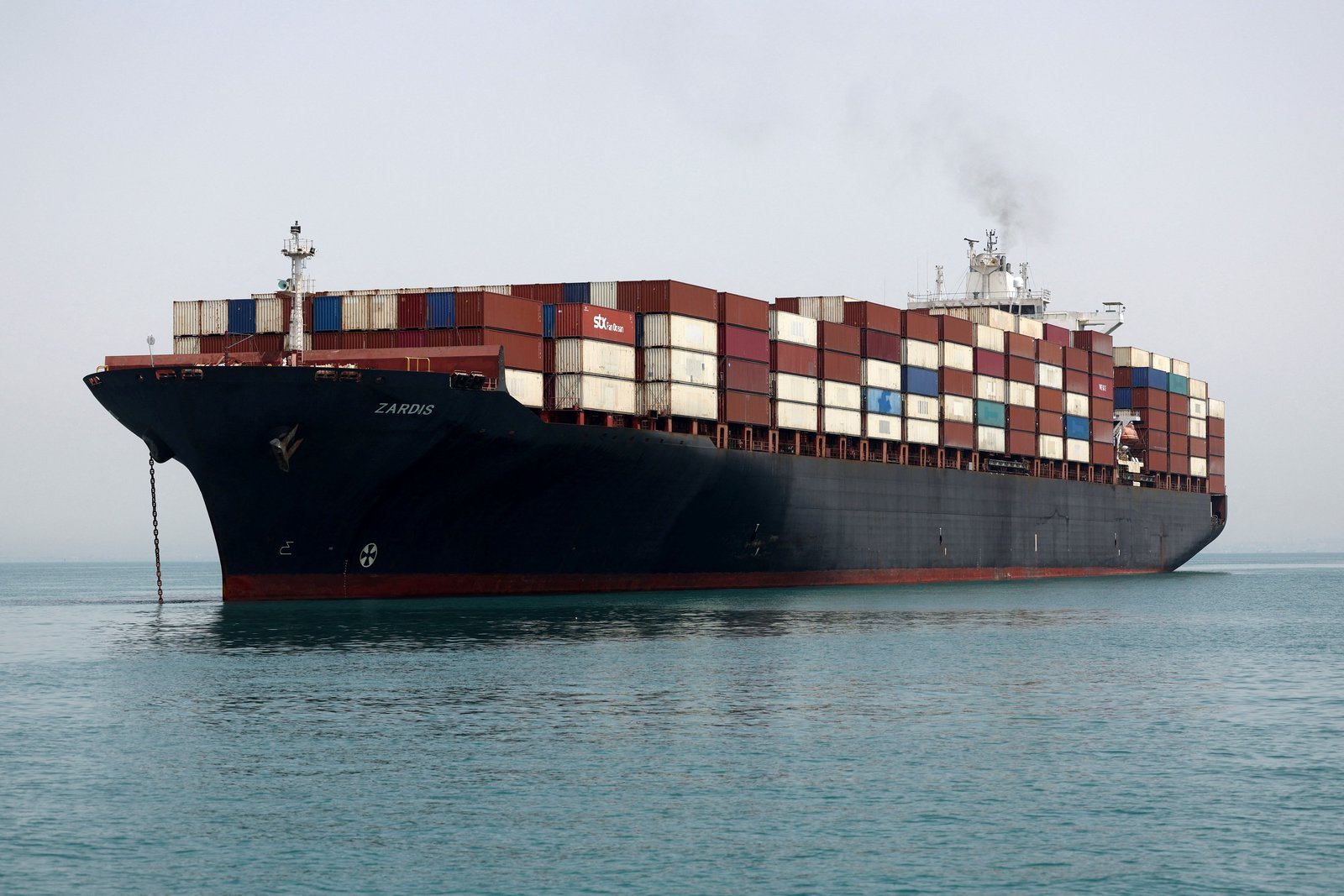 Shipping threats rise despite war lull, analysts warn