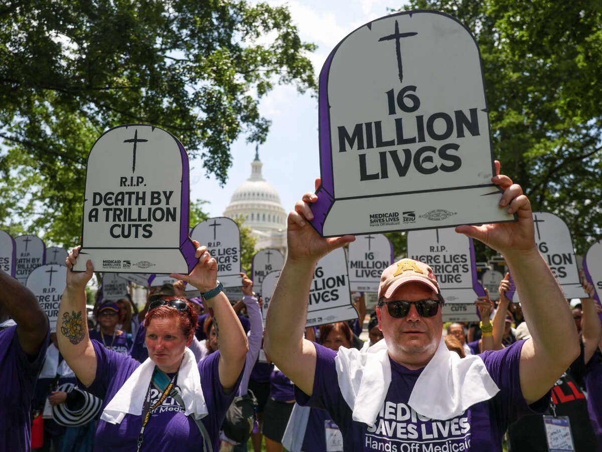 Our Health Care System Is Broken Beyond Repair. We Need Medicare for All.