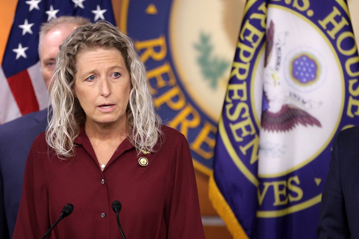 MAGA Rep. Flees When Confronted About Racist Hakeem Jeffries Comment