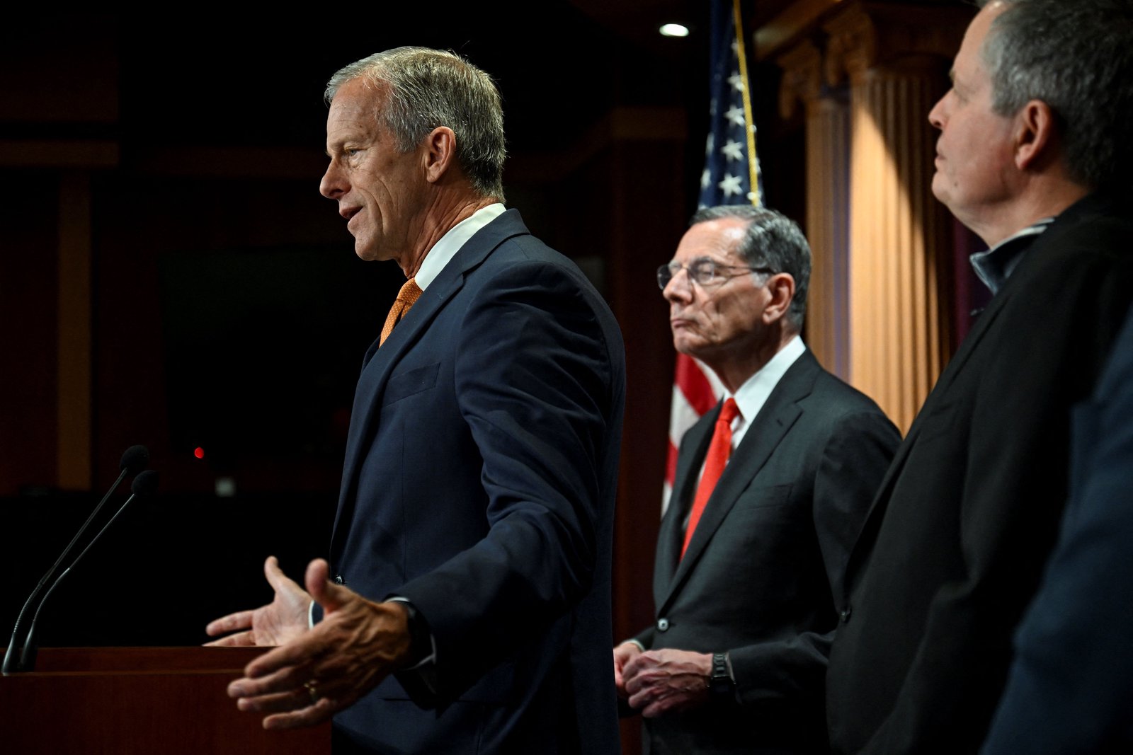 Shutdown odds high ahead of Trump meeting with lawmakers