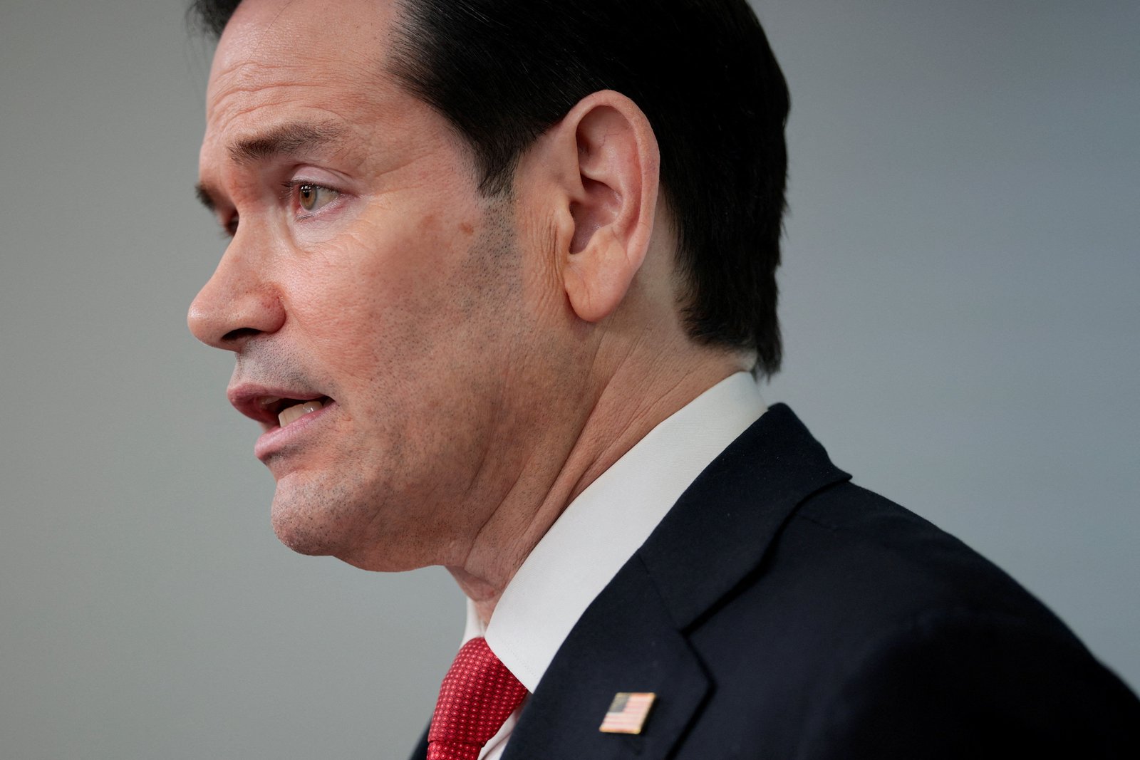 Rubio lands in Italy at difficult moment