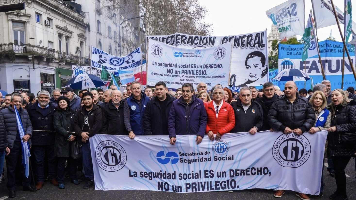 Milei faces a new phase of opposition on the streets of Argentina