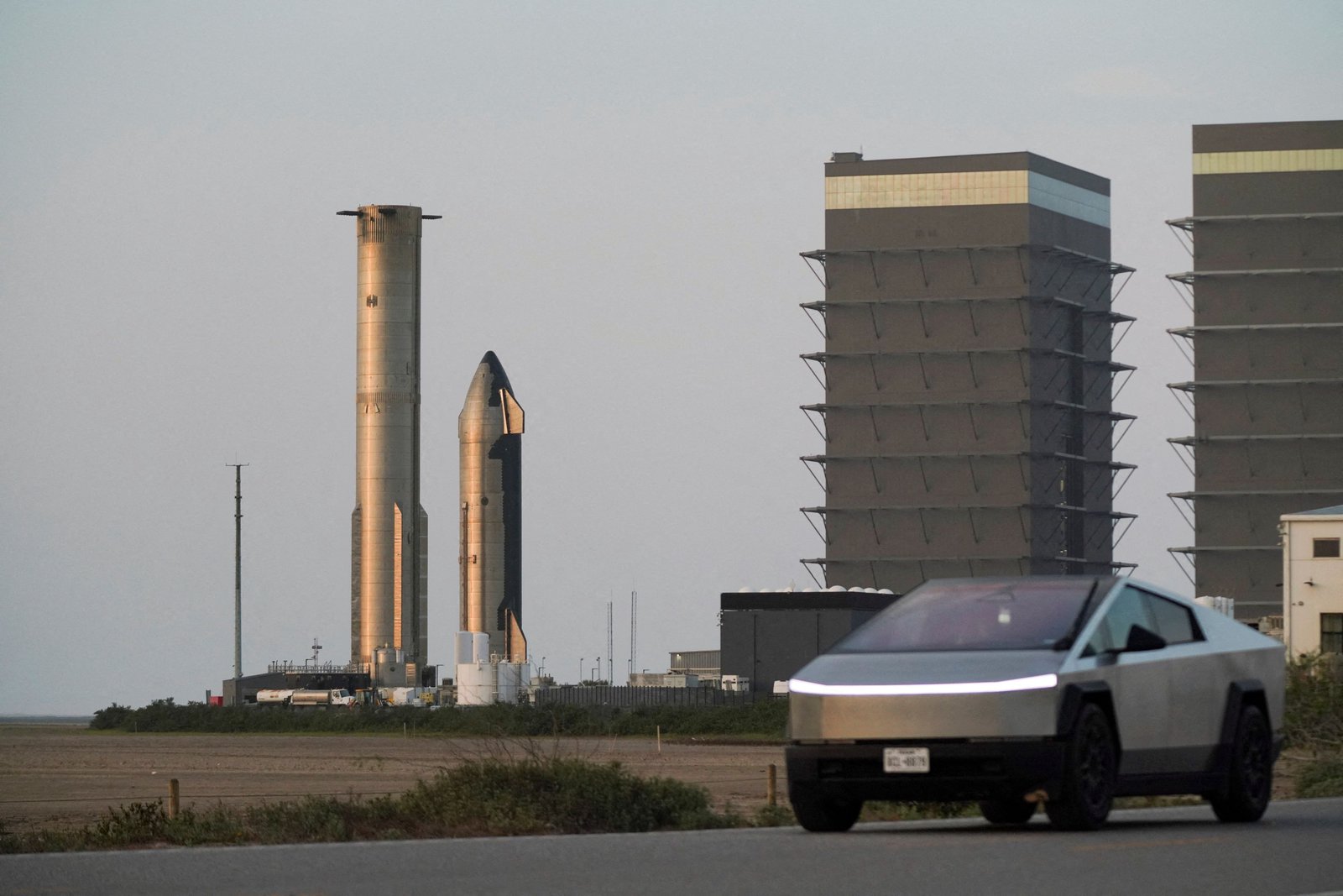 SpaceX prepares to go public