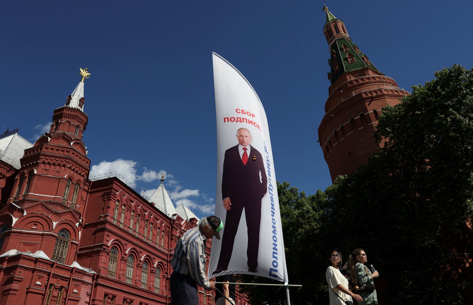 Italy, Poland crack down on alleged Russian spying