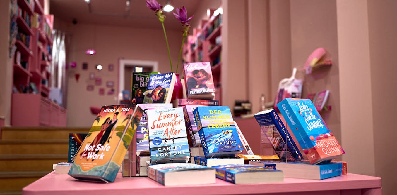Pittsburgh’s new romance bookstores sell more than happily-ever-afters