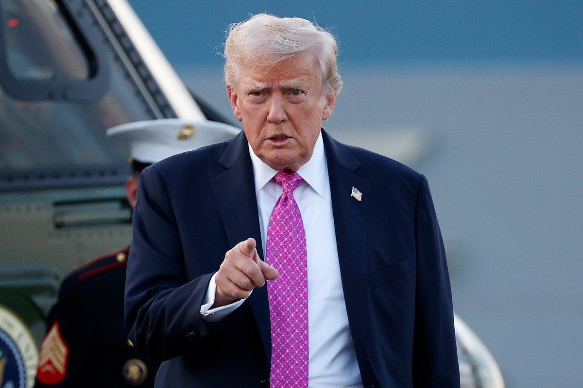 Trump Wants to “Expel” Representatives Who Threaten to Impeach Him