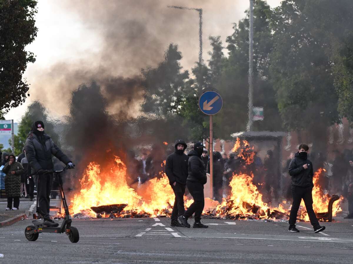 British Politicians Accuse Elon Musk of Stoking Racist Violence in Belfast