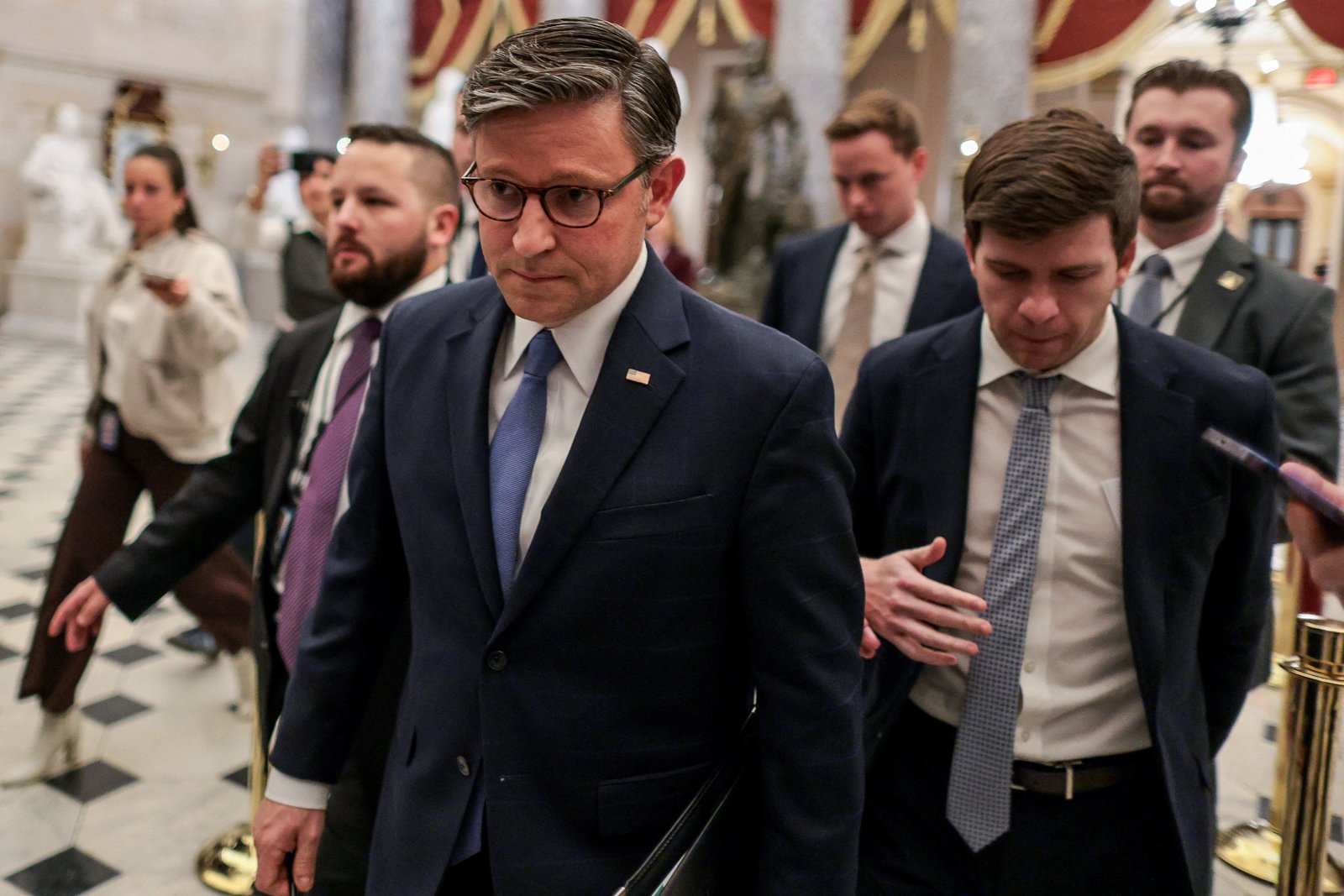 Fight over state-level AI rules heats up in Congress