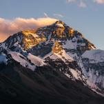 You'll Never Be Half as Tough as the Sherpa Guide Who Spent a Week Crawling Down Everest