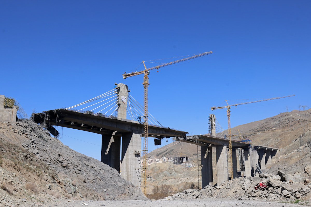 Trump Threatens More War Crimes After Double-Tap on Iran Bridge