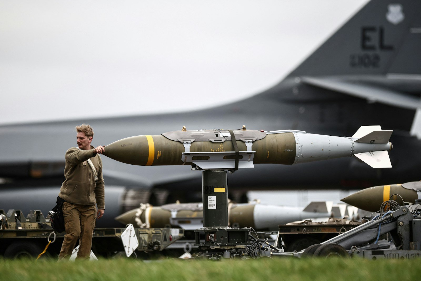 Fresh Panic as Pentagon Depletes Missile Stockpile in Iran War